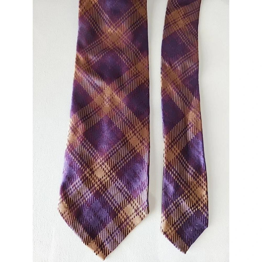 Paul Stuart Brown‎ Purple Plaid Design Handmade 100% Silk Neck Tie Made in Italy